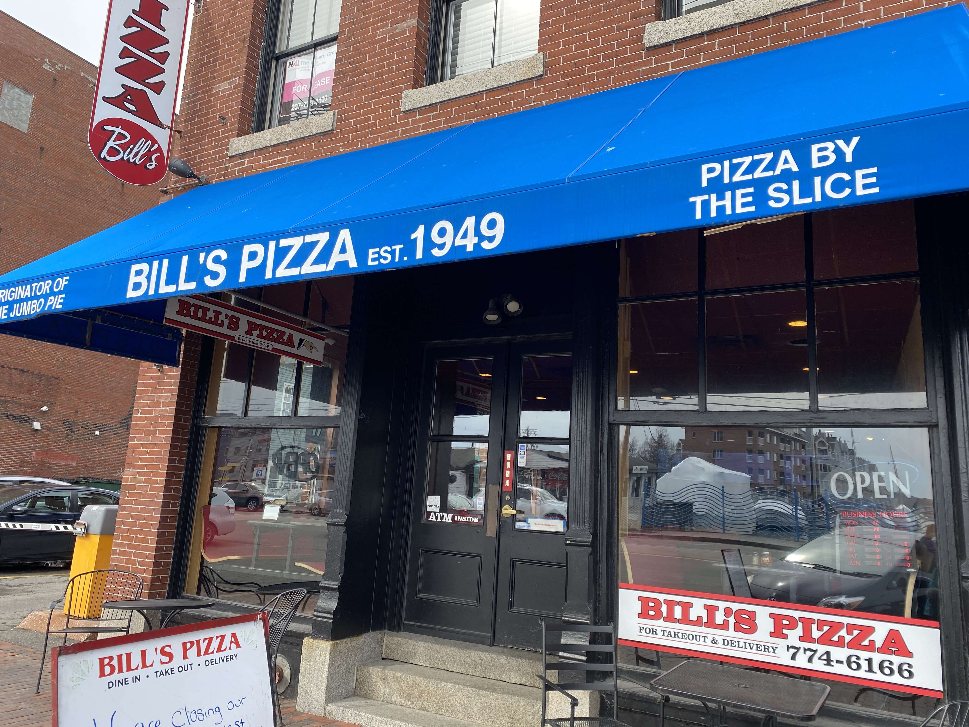 Bill's Pizza storefront 