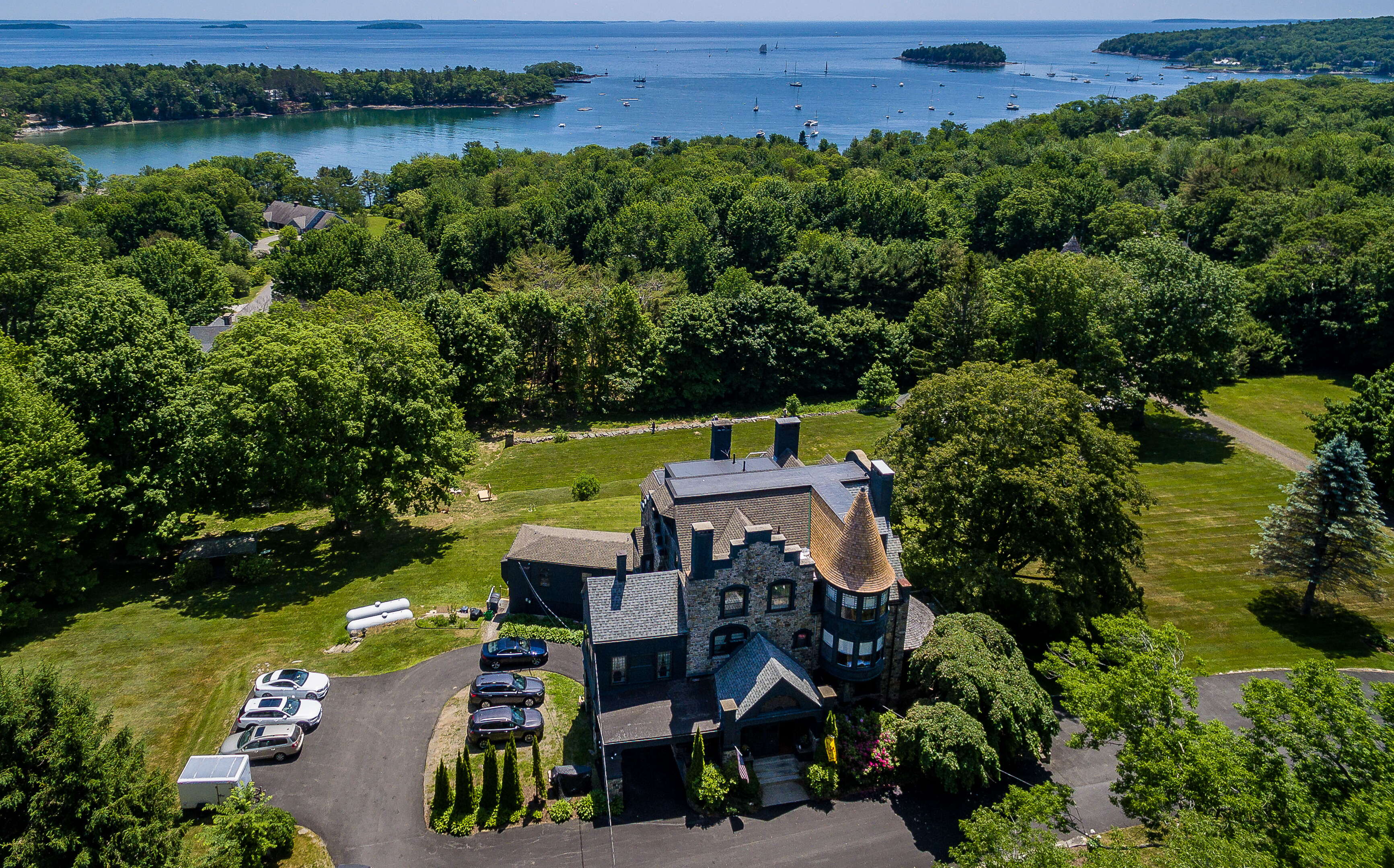 aerial of building woods bay