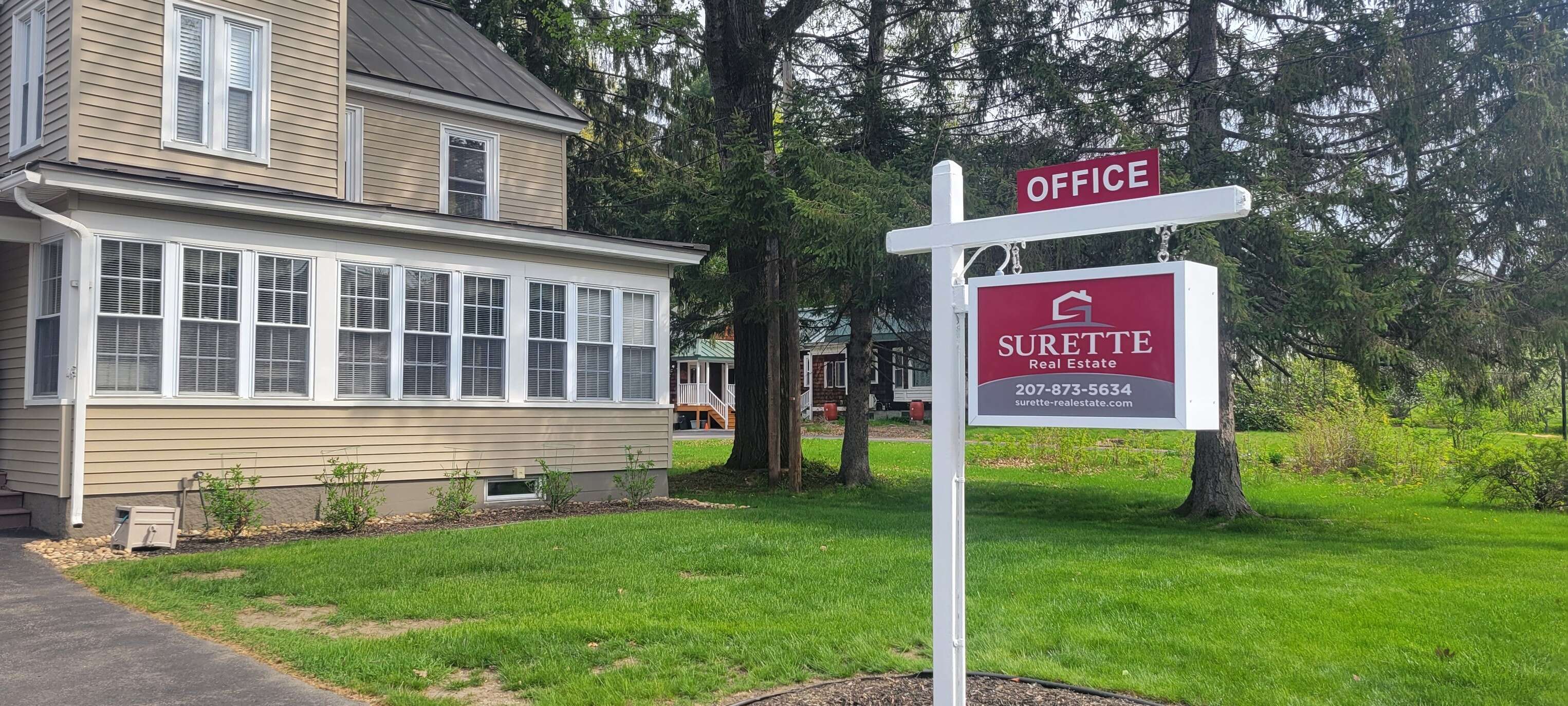 building sign lawn