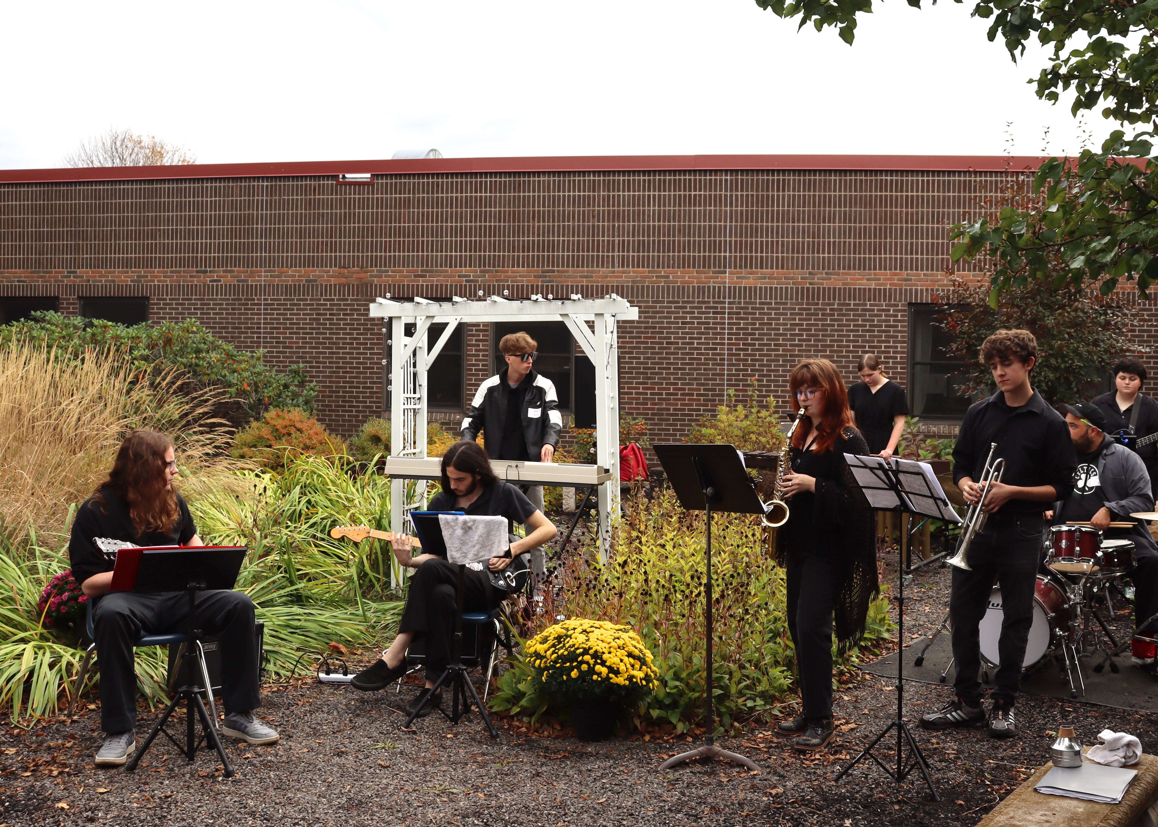 Maine Arts Academy Unveils Conversion Of Former Veterans Home In   Music 