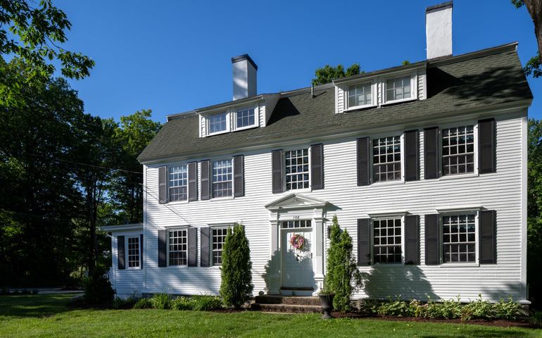 NH couple with hospitality background buy one of Maine's oldest inns |  